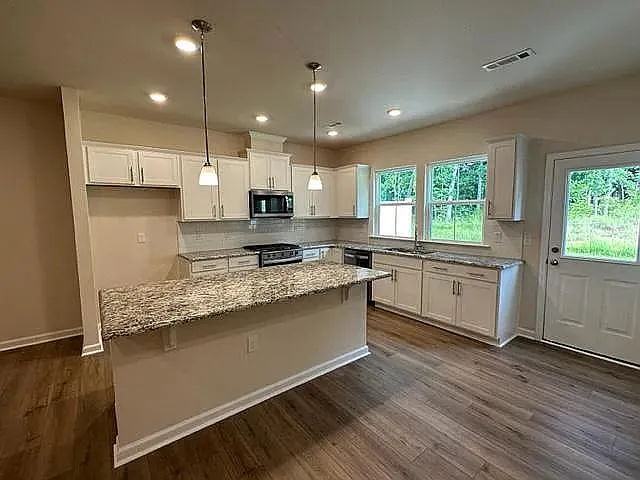 909 Falls Grove Trl — Photo 14