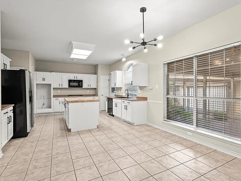 5916 Rickerhill Ln — Photo 12