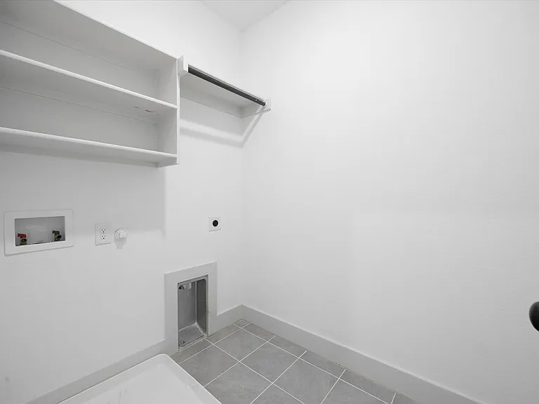 818 Trace Hawk Ln — Photo 36