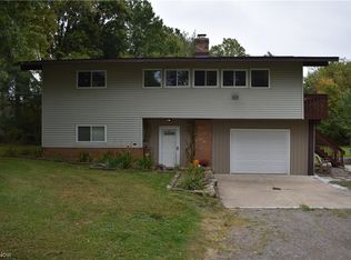 1150 Eaver St, Mogadore, OH 44260