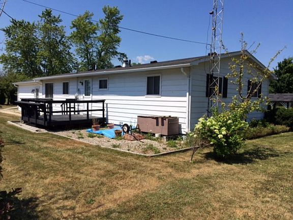 2nd image of 7290 Chippewa Dr