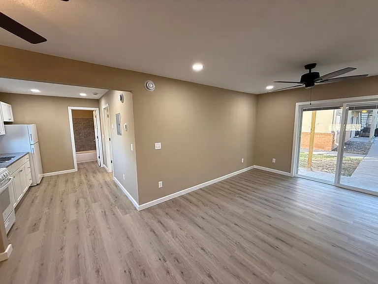7700 Bloomington Ave South — Photo 15