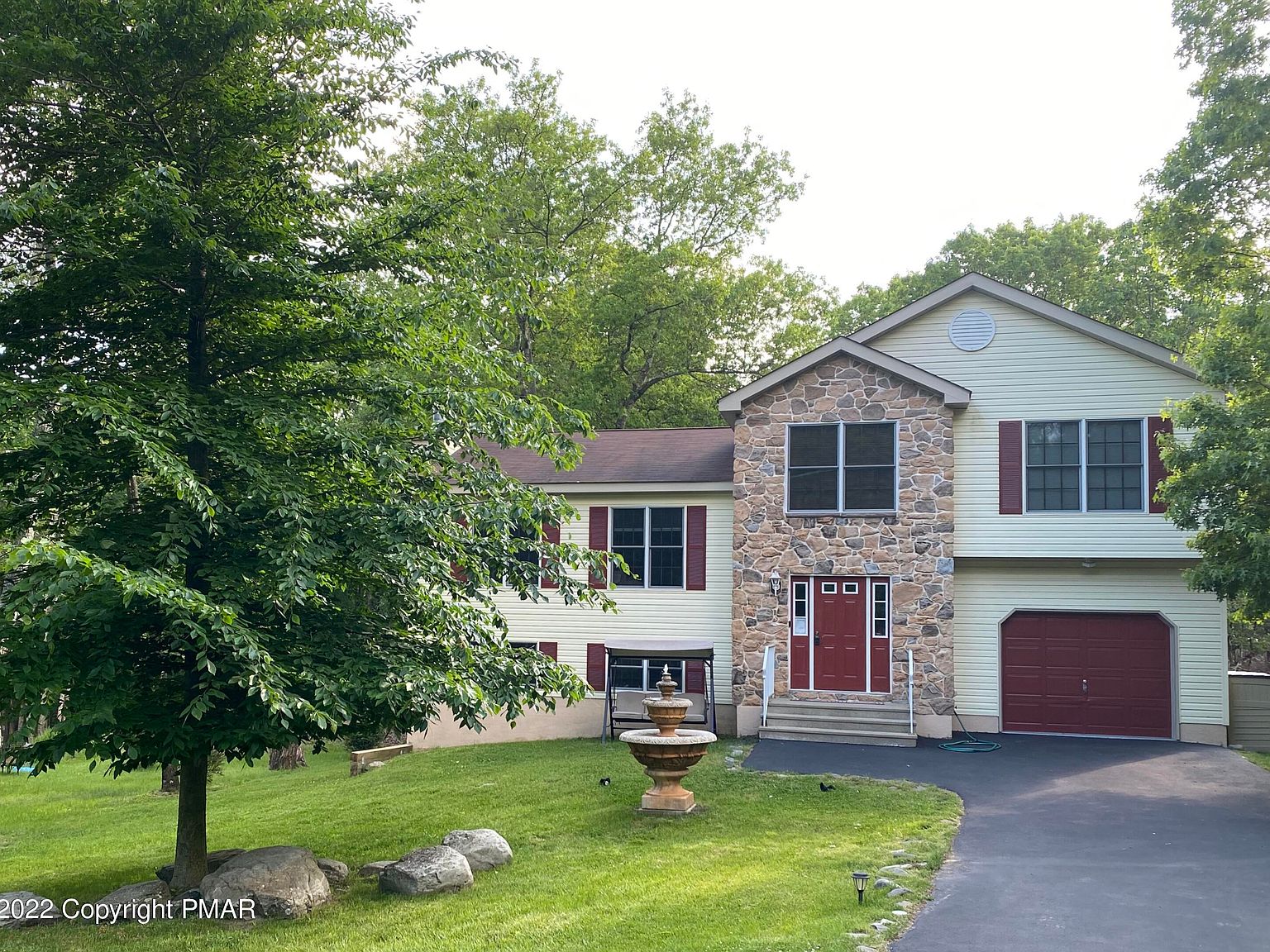 4896 Pine Ridge Dr W, Bushkill, PA 18324 Zillow
