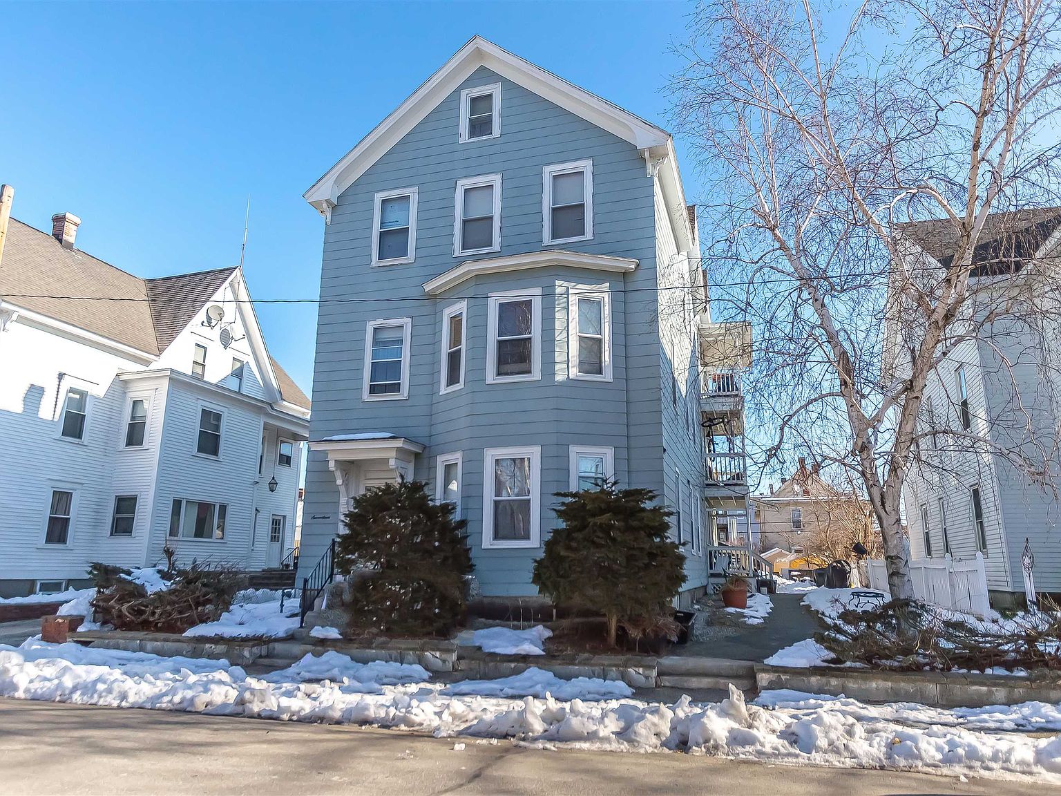 17 Hevey Street, Manchester, NH 03102 Zillow