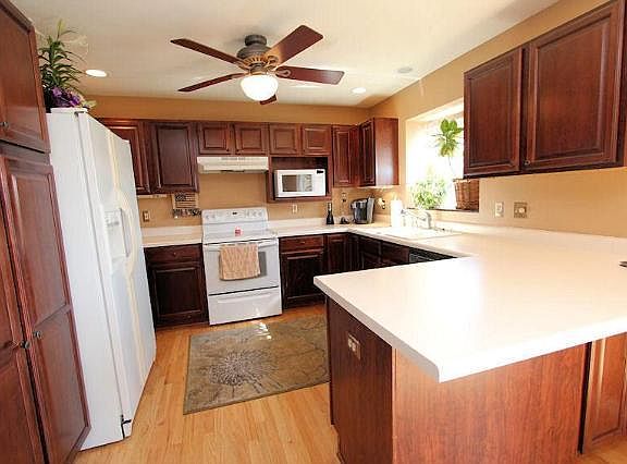 4th image of 10350 S Justin Dr