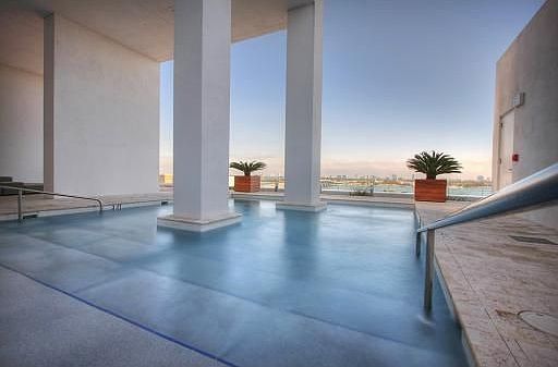 2nd image of 1040 Biscayne Blvd APT 1803