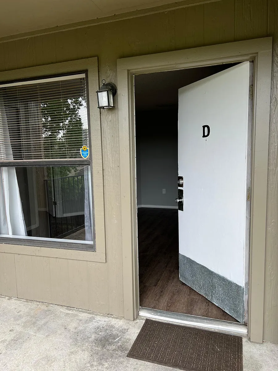Building Photo - 863 Hammond Manor Dr #D