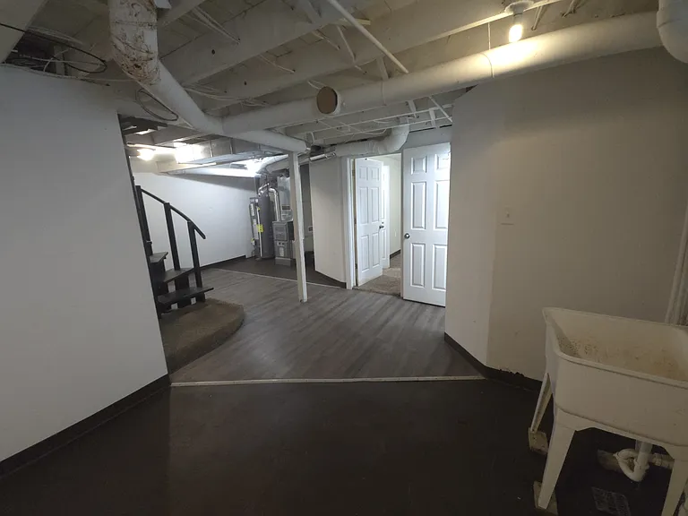 1430 Frederick Blvd — Photo 30