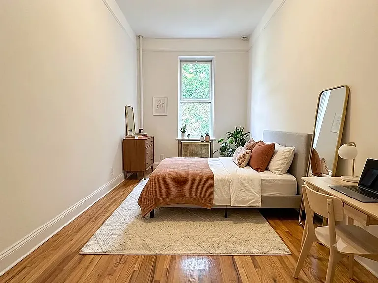 1731 Summerfield St #1F — Photo 5