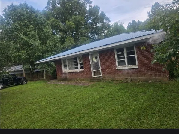 722 Sugar Valley Rd NW, Calhoun, GA 30701
