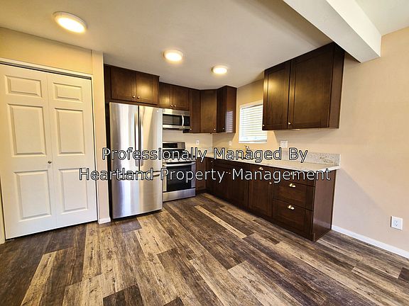 3rd image of 4961 Catoctin Dr