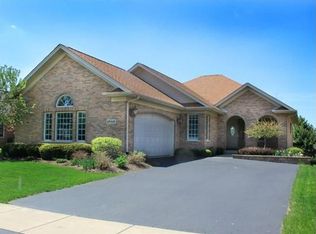 4N448 Mark Twain St, St Charles, IL 60175