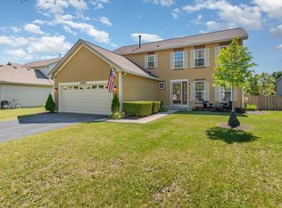 1420 Marigold Ln, Minooka, IL 60447