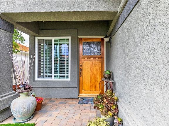 3rd image of 40034 Notting Hill Rd