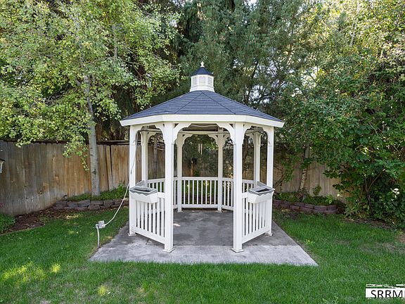 5th image of 2880 Sunnybrook Ln
