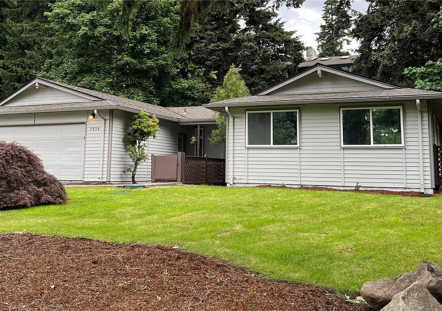3BR 2Bath Rambler in Renton Highlands for Rent — Photo 1