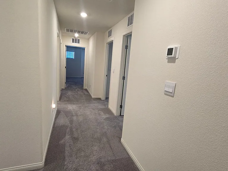 7647 Duran Harbor Ln — Photo 22