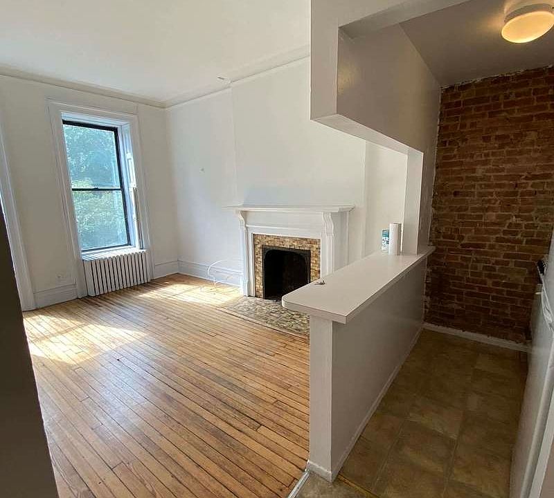1st image of 23 W 87th St #4FS