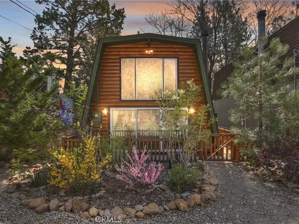 629 Cedar Ln, Sugarloaf, CA 92386