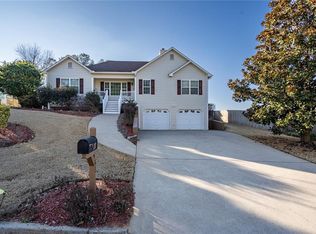 48 Misty Oak Ln, Dallas, GA 30132