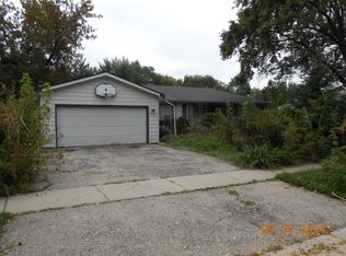 2029 Cedar Ave, Hanover Park, IL 60133