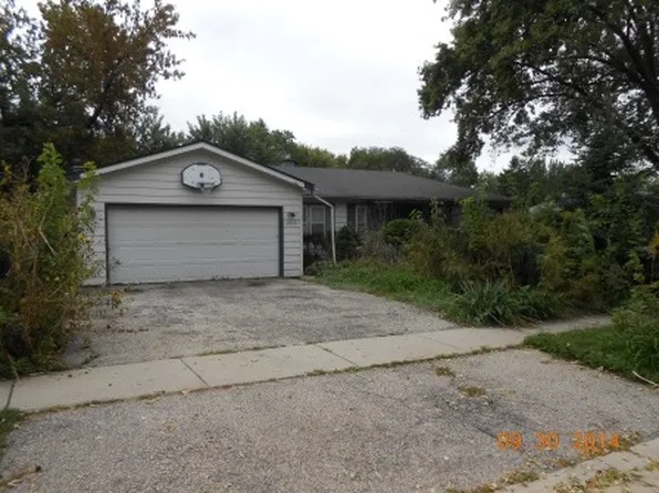 2029 Cedar Ave, Hanover Park, IL 60133