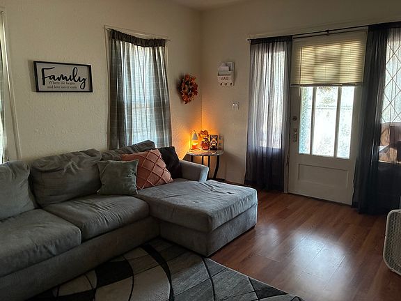 3rd image of 600 Harrison St