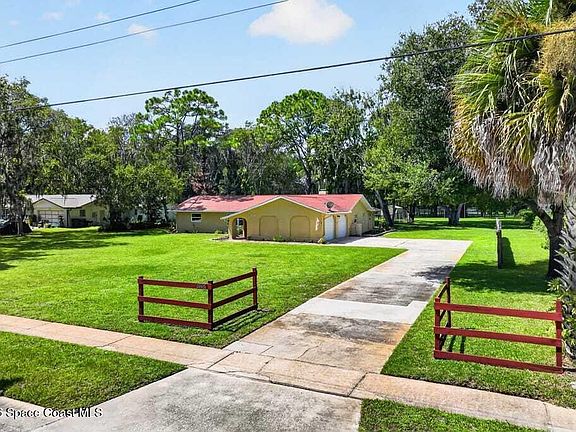 3rd image of 3065 Knox Mc Rae Dr