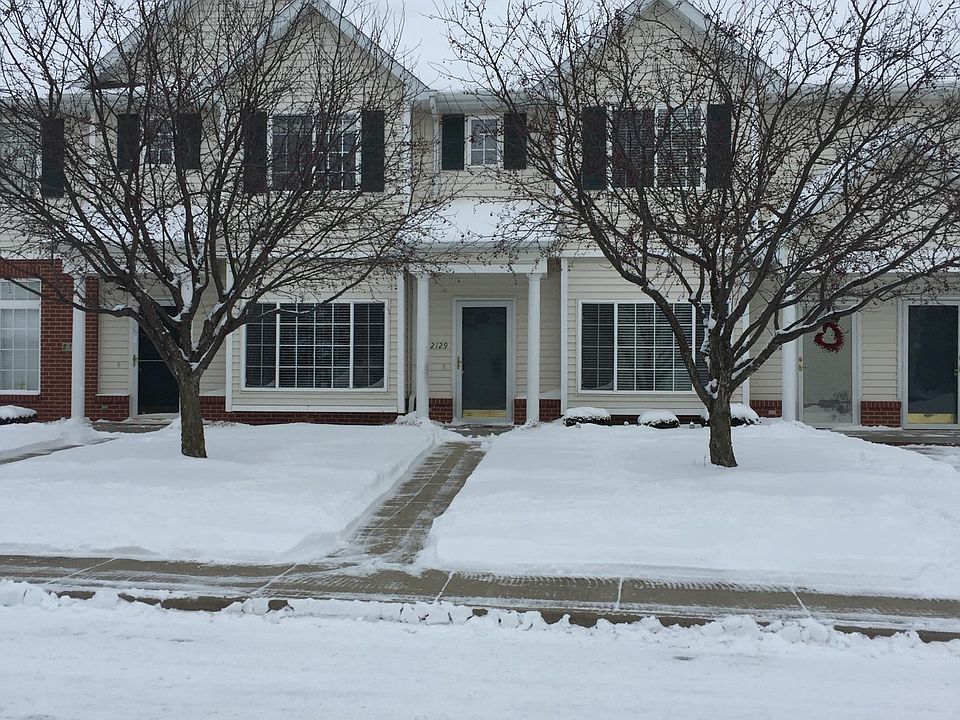 Front 2129 Ridgeview Circle