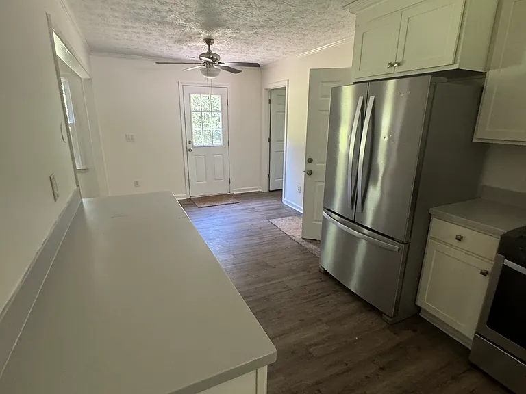 35 Christian Woods Ln — Photo 6