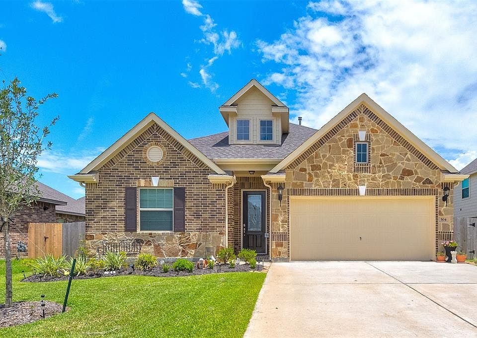 1st image of 504 Applewood Dr