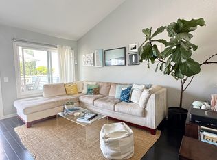 2453 Oxford Ave, Cardiff, CA 92007