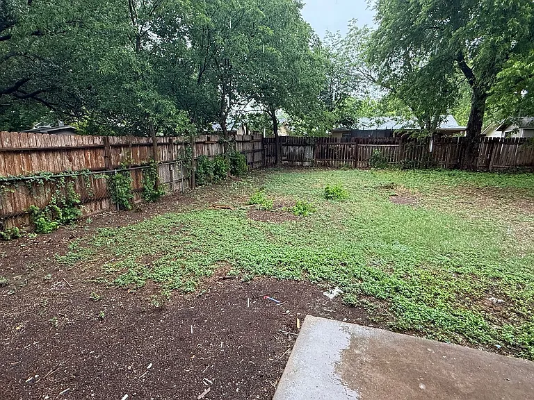 106 E Longspur Blvd — Photo 28
