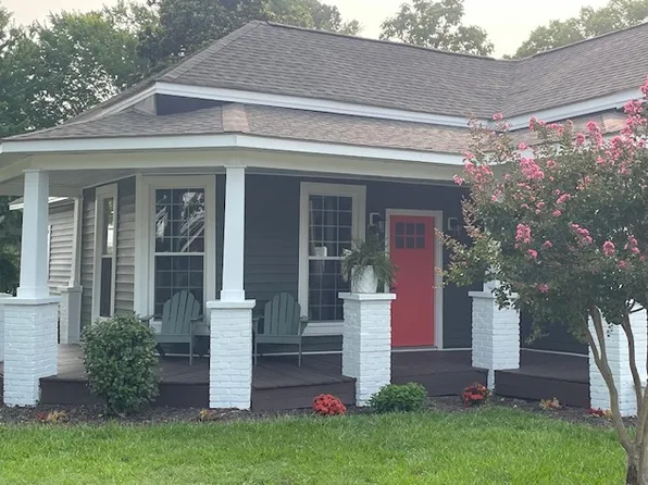 4272 Belcher St, Farmville, NC 27828