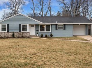 147 Timbercrest Rd, Saint Louis, MO 63122