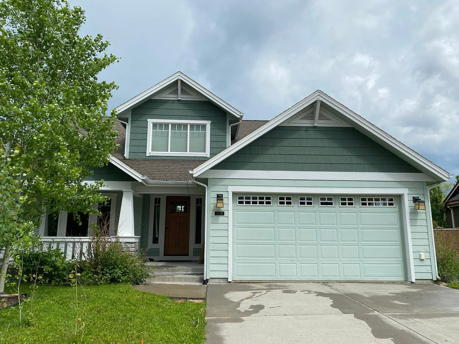 3 bed, 2.5 bath, 1950 sqft, $3,300 — Photo 1