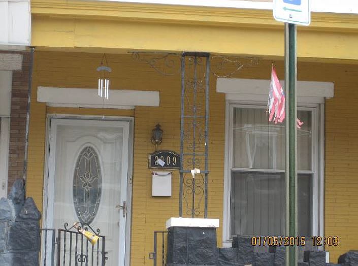 2nd image of 2009 E Tioga St