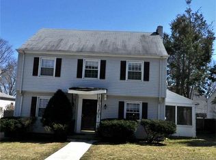 295 Bellevue Rd, New Haven, CT 06511