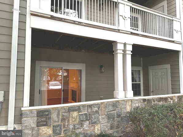 1701 N Shore Dr #11