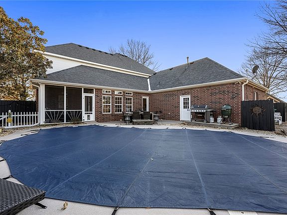 4th image of 4619 W Pleasant Dr