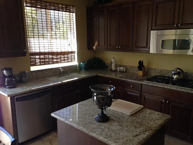 8 Plymouth Ct — Photo 5