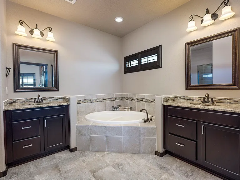 206 Tierra Verde Cir — Photo 20