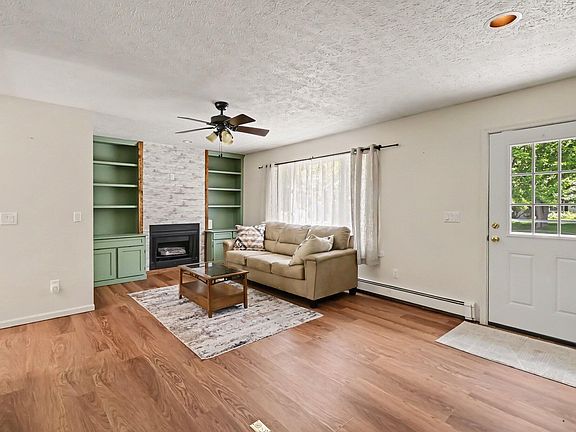 5th image of 8116 Hyde Rd