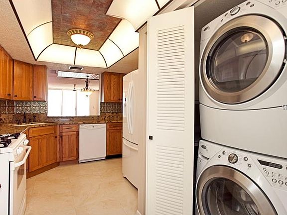 5th image of 6060 Shore Blvd S APT 604