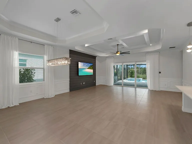 13699 Blue Bay Cir — Photo 4