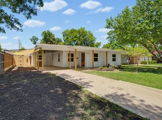 5864 Coleman St, Westworth Village, TX 76114