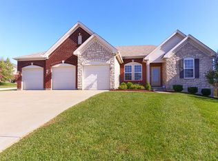 2548 Softwind Ct, Hebron, KY 41048