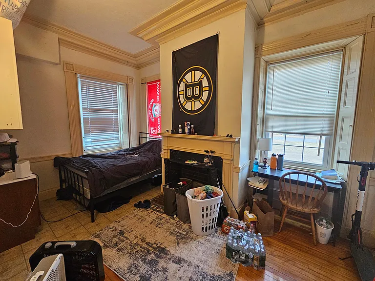 219 Amity St #2 — Photo 3