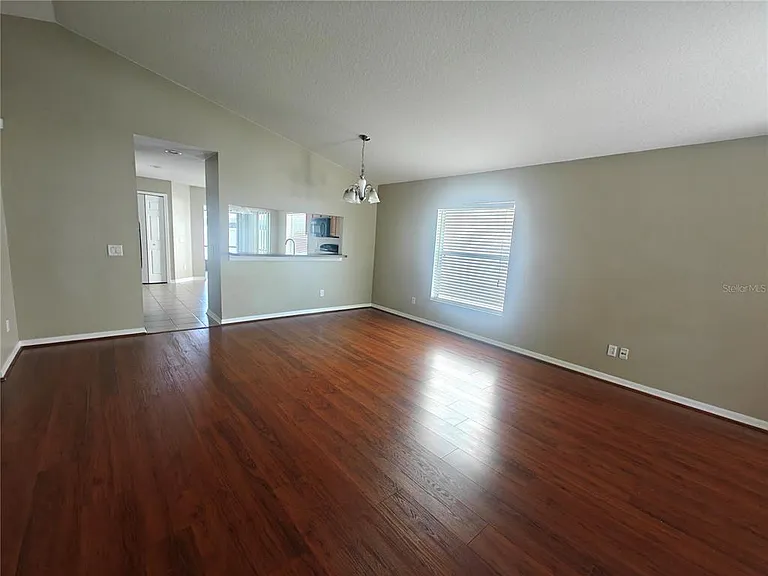 8225 Summer Wood Ln — Photo 8