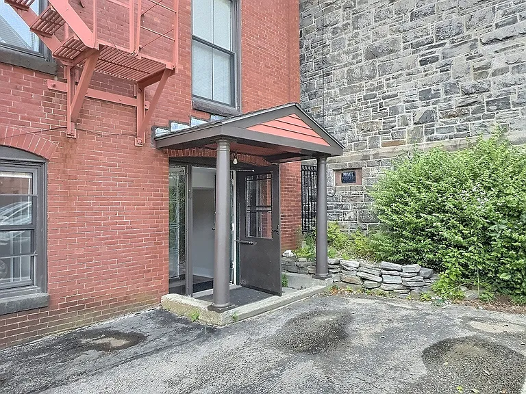131 State St #1 — Photo 17